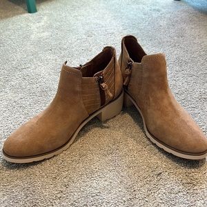 Reef Booties Tan